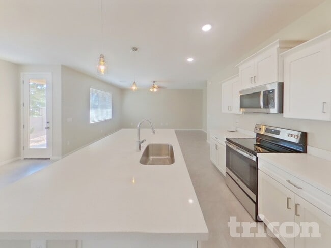 Foto del edificio - 1330 N Parkcrest