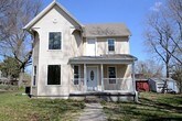 Primary Photo - 710 College St