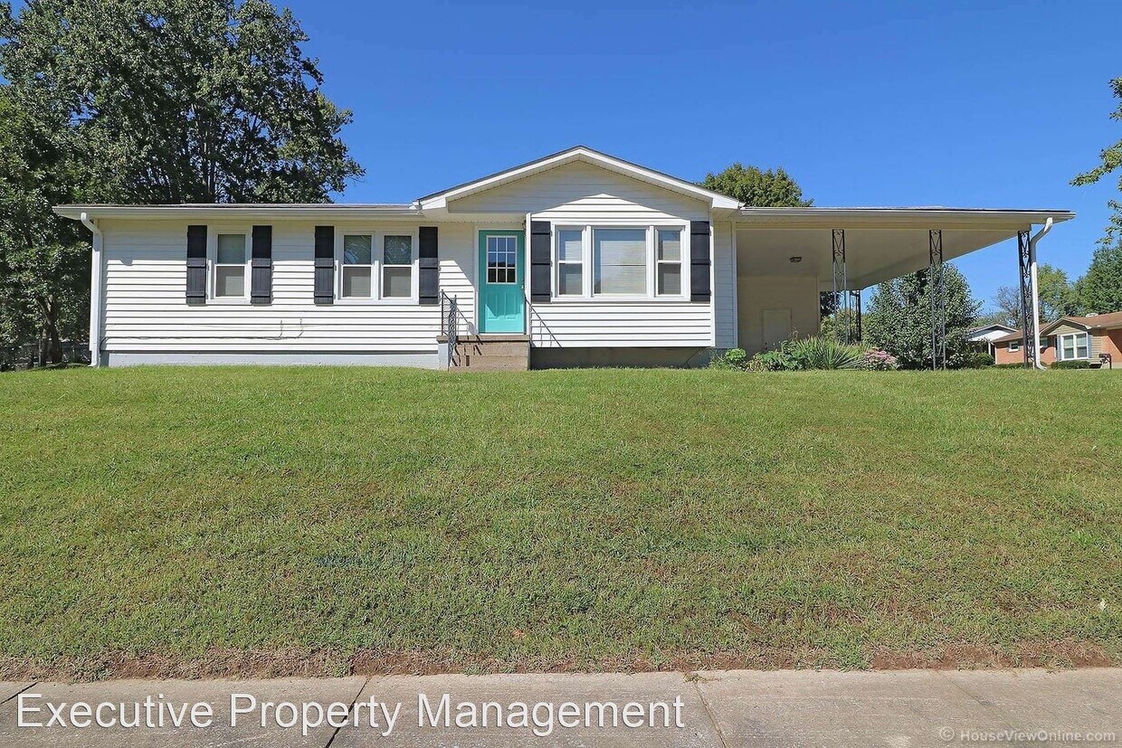 Foto principal - 3 br, 1 bath House - 2630 Janet Drive