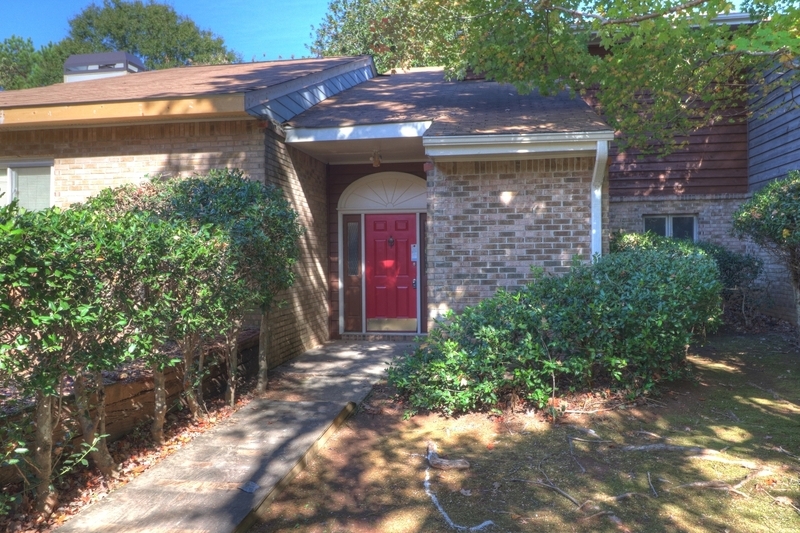 Primary Photo - 1562 Circlestone Dr