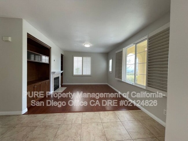 Building Photo - 1644 Moonbeam Ln