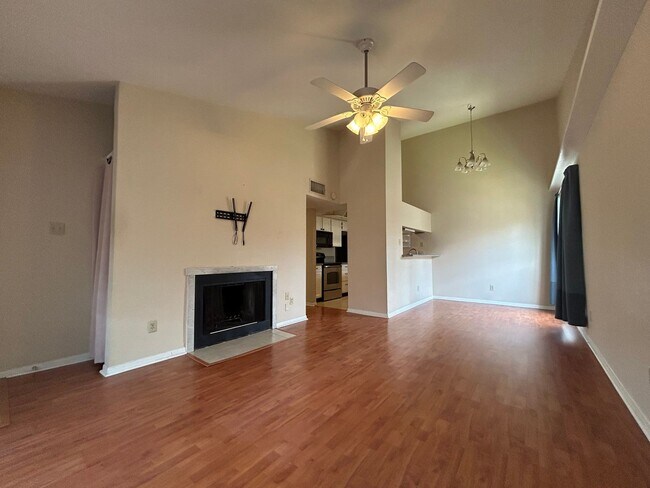 Foto del edificio - 8055 Cambridge St