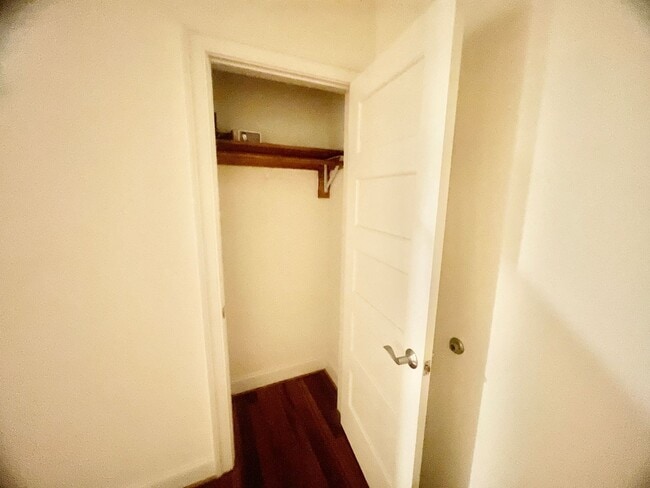 Building Photo - Stunning Downtown Apartment with Parking Garage Access Deducted from monthly Rent!