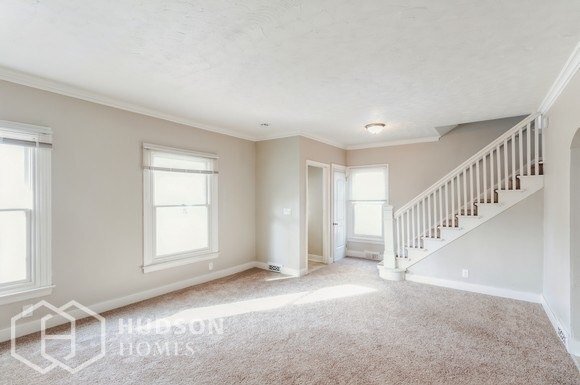 Building Photo - NOW AVAILABLE! - 613 Seeley Rd, Syracuse N...