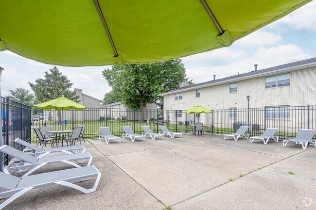 Área de piscina - Addison Place