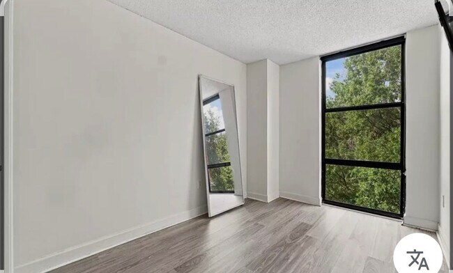 Foto del edificio - 375 Ralph McGill Blvd NE