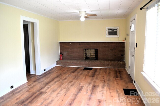 Foto del edificio - 2736 Peachtree Rd
