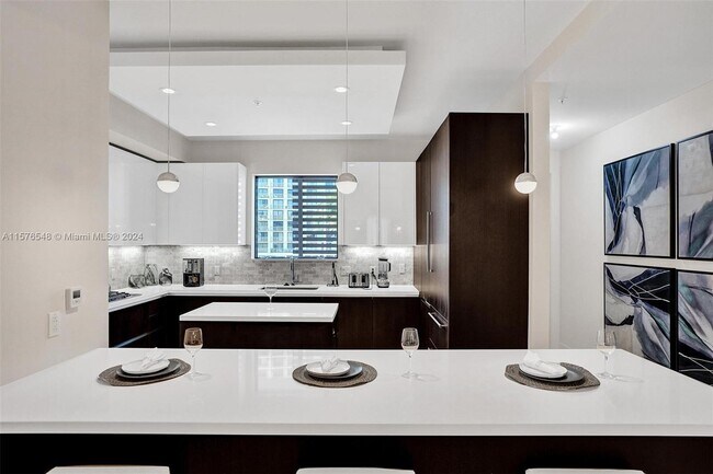 Foto del edificio - 3040 N Ocean Blvd