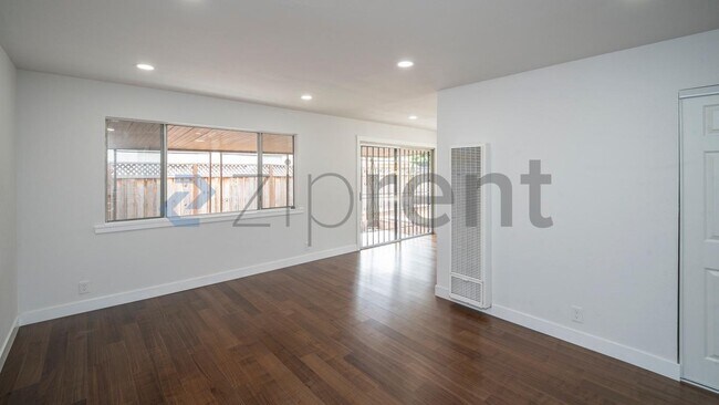 Foto del edificio - Unit