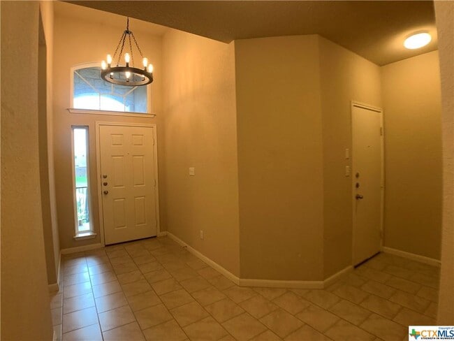 Building Photo - 2146 Flintshire Dr