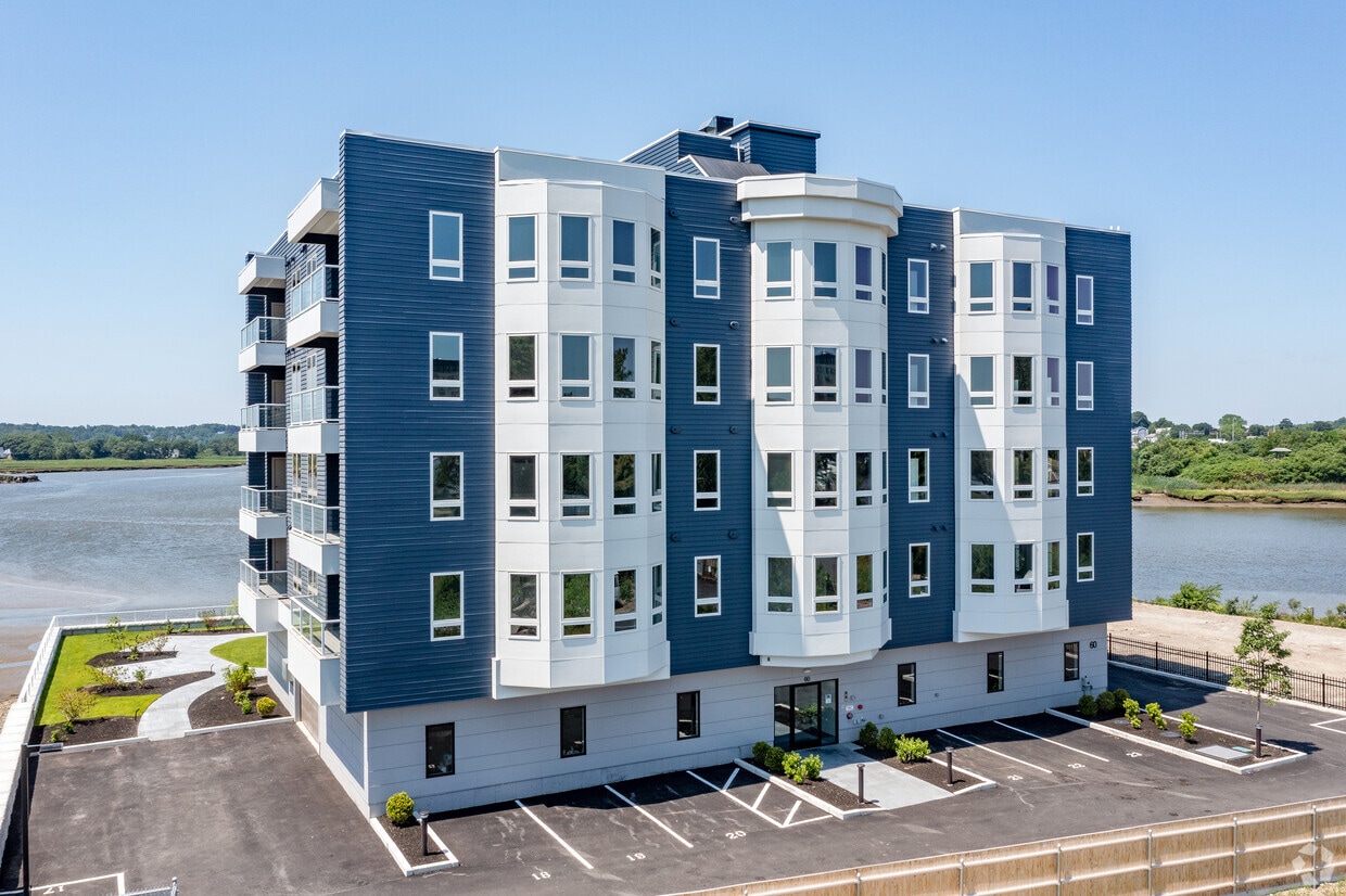 60 Newbury St, Quincy, MA 02171 Apartments in Quincy, MA