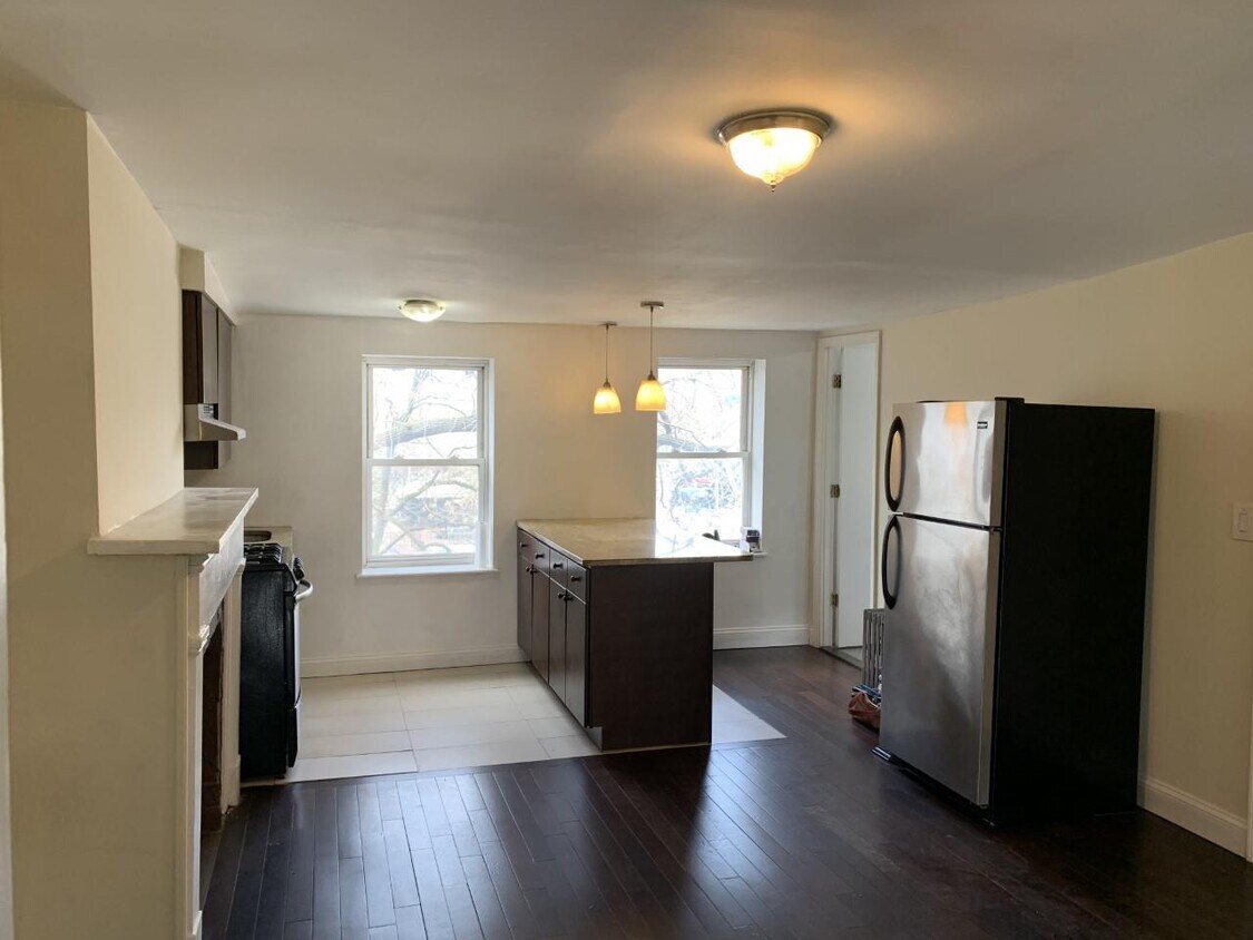 74 Ryerson St Unit 2, Brooklyn, NY 11205 Apartment for Rent in