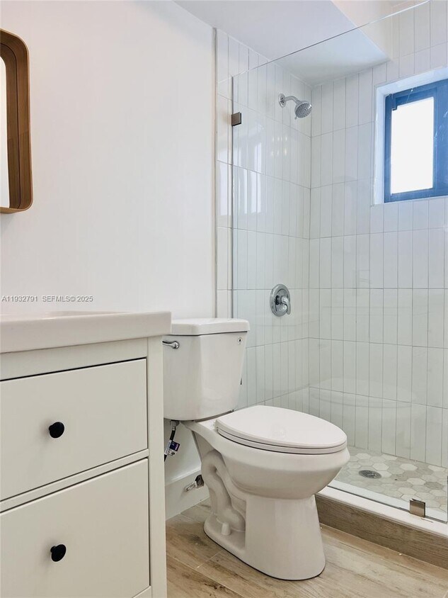 Foto del edificio - 910 SW 4th Ave