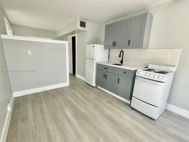 Foto del edificio - 134 Burgundy Dr