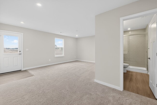 Foto del edificio - 43 Elmiraj Ct