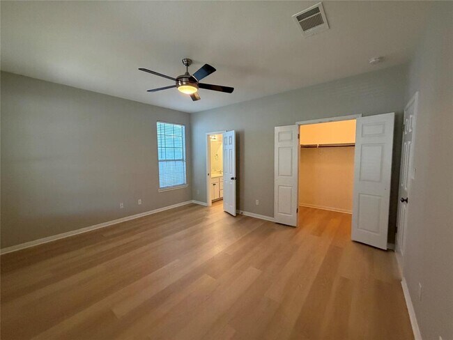 Foto del edificio - 5101 Avenue H