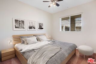 Foto del edificio - 6020 S Seabluff Dr