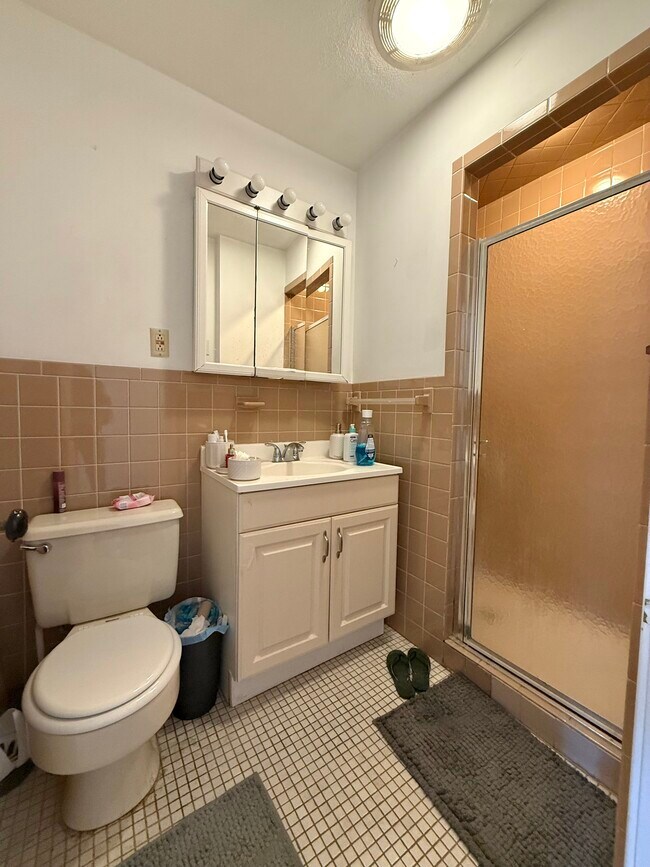 Foto del edificio - 1908 Beacon St