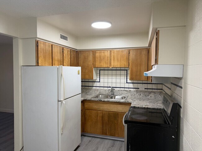 Foto del edificio - 2 Bedroom 1 Bath In Central Las Vegas