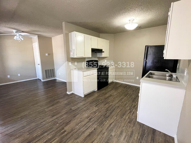 Foto del edificio - 2310 N Sugar Rd