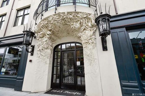 Building Photo - 1645 Pacific Ave