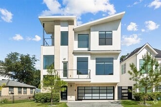Building Photo - 4535 Weldon St