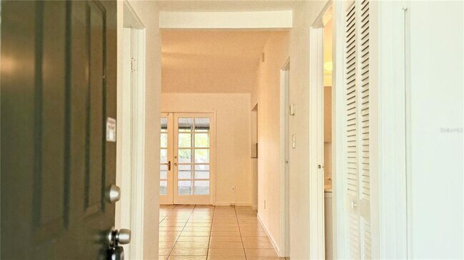 Building Photo - 302 Soldier Sq