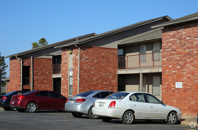 Building Photo - Archwood Apartments