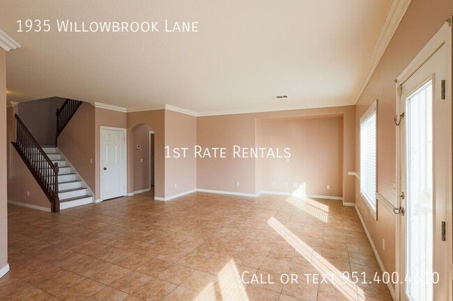 Photo - 1935 Willowbrook Ln House