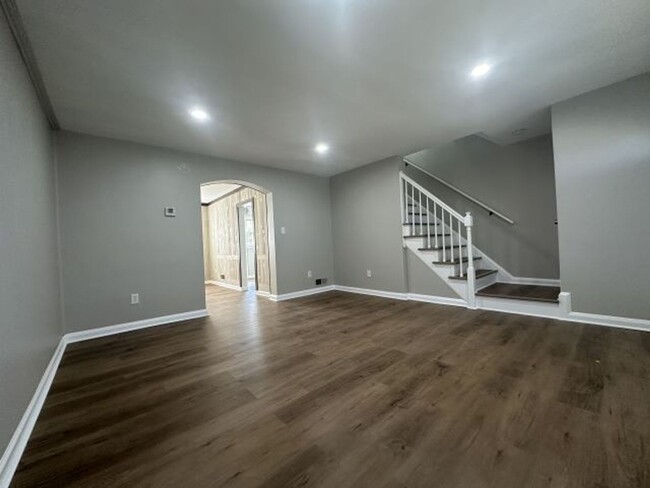 Foto del edificio - Move in Ready Townhouse in Baltimore