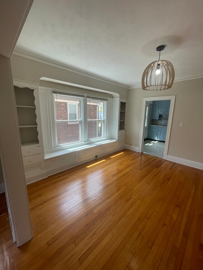 Building Photo - 2172 Bunts Road