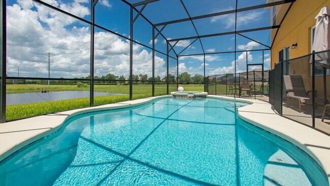 Foto del edificio - Providence Golf Community Home!
