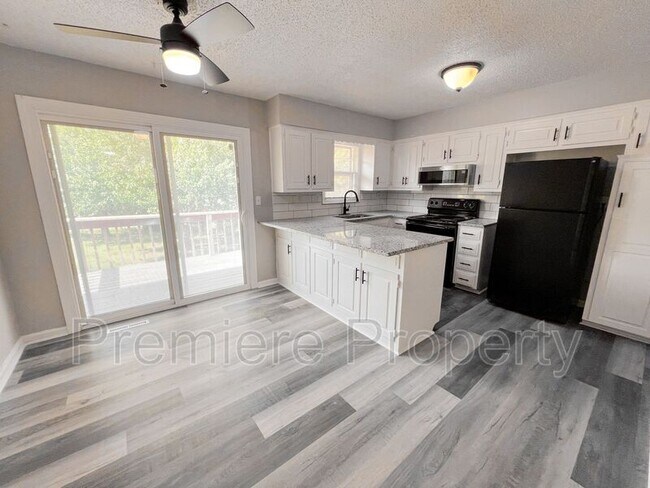 Foto del edificio - 11700 E 60th St