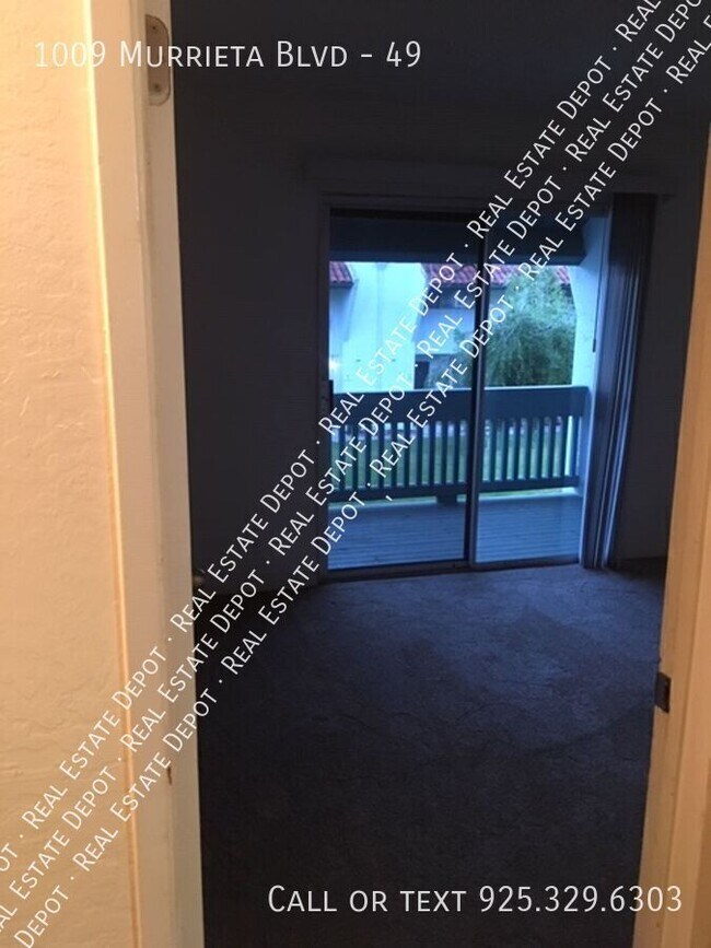 Foto del edificio - 1009 Murrieta Blvd