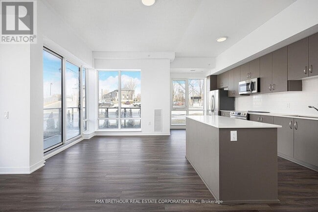 Building Photo - 385 Arctic Red Dr