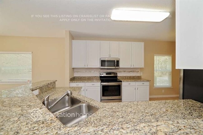 Foto del edificio - 2071 Kabat Ave