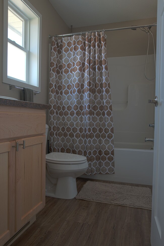 4058 Barnes Rd, Traverse City, MI 49684 Townhome Rentals in Traverse