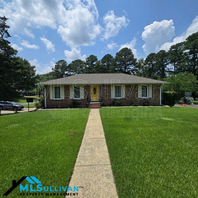Foto del edificio - 2601 Cohnwood Dr