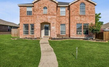 Building Photo - 1609 Brandon Dr