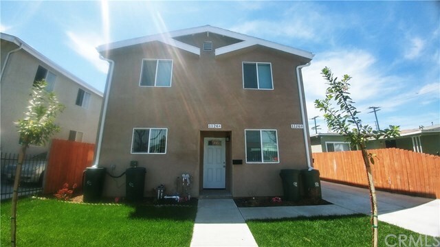 Primary Photo - 1126 E 87th Pl