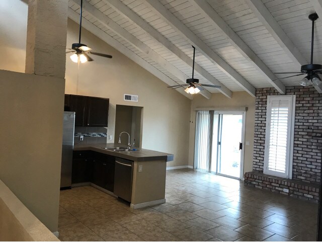 Foto del edificio - 4001 W Thunderbird Rd