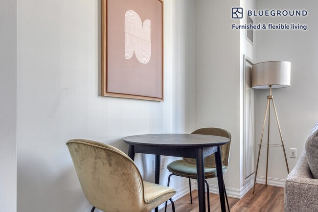 Foto del edificio - 85 Seaport Blvd