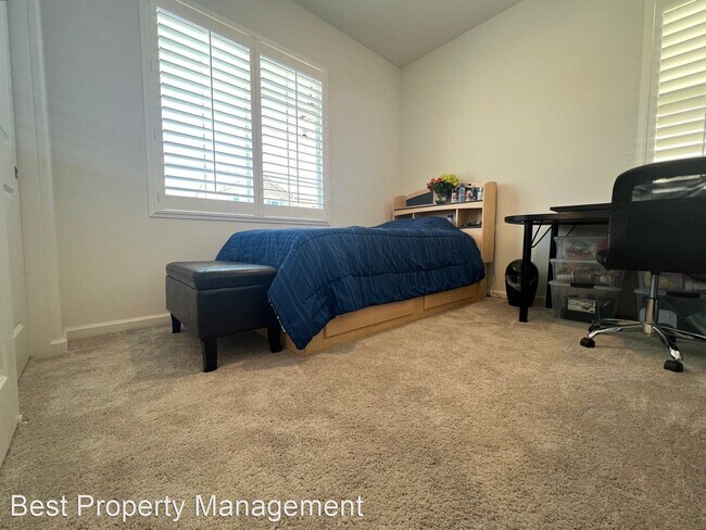 Building Photo - 5 br, 3 bath House - 5580 Trinity Lakes Ln
