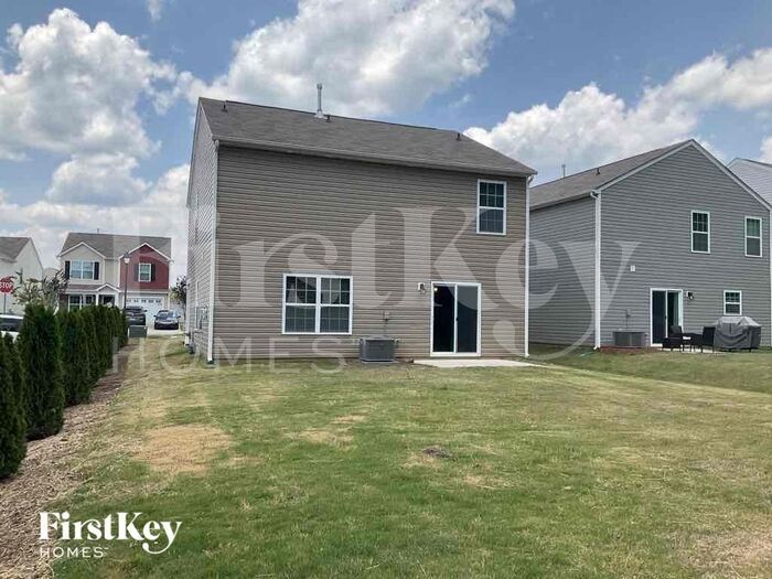 Building Photo - 3068 Green Apple Dr