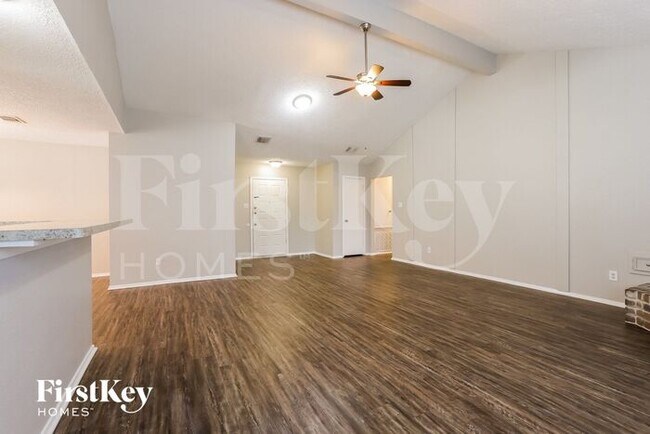 Foto del edificio - 19914 Windy Nook Dr