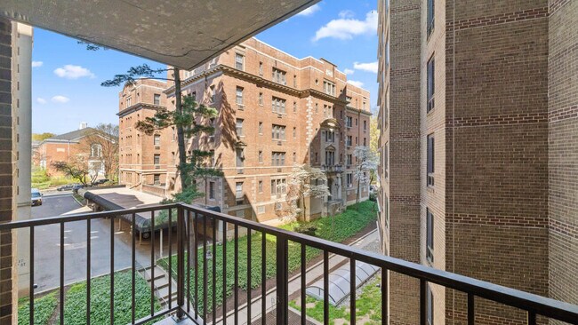 Balcón - Connecticut Heights