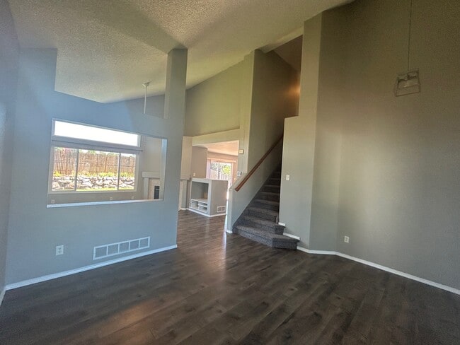 Foto del edificio - 3595 Heather Glen Dr