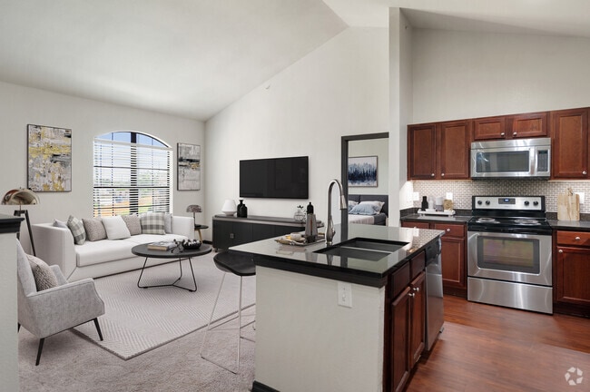 Building Photo - Cortland Lakemont