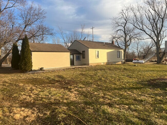 Foto del edificio - 9055 S Telegraph Rd