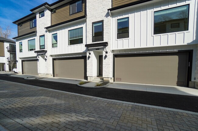 Foto del edificio - 4622 N Iota Ln